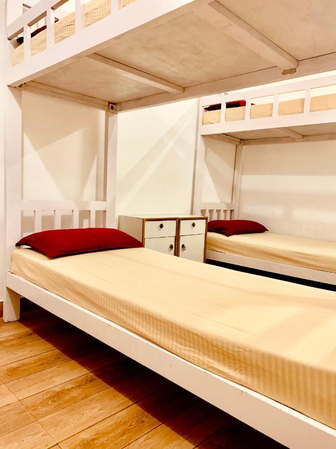 Easy Hostels Panaji Bagian luar foto