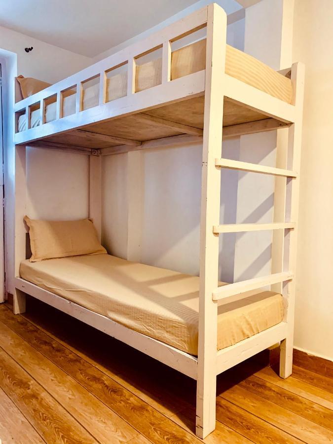 Easy Hostels Panaji Bagian luar foto